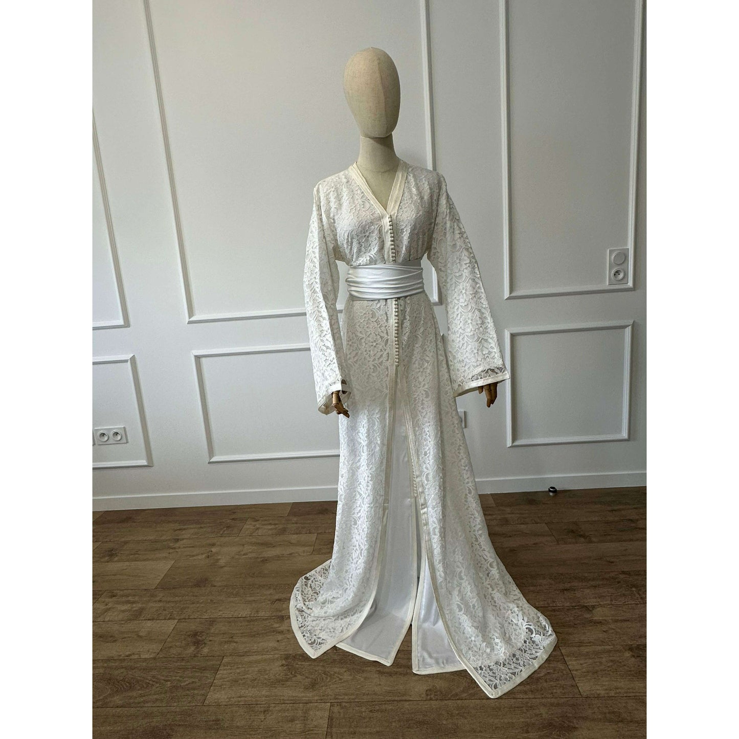 takchita-dentelle-34492716