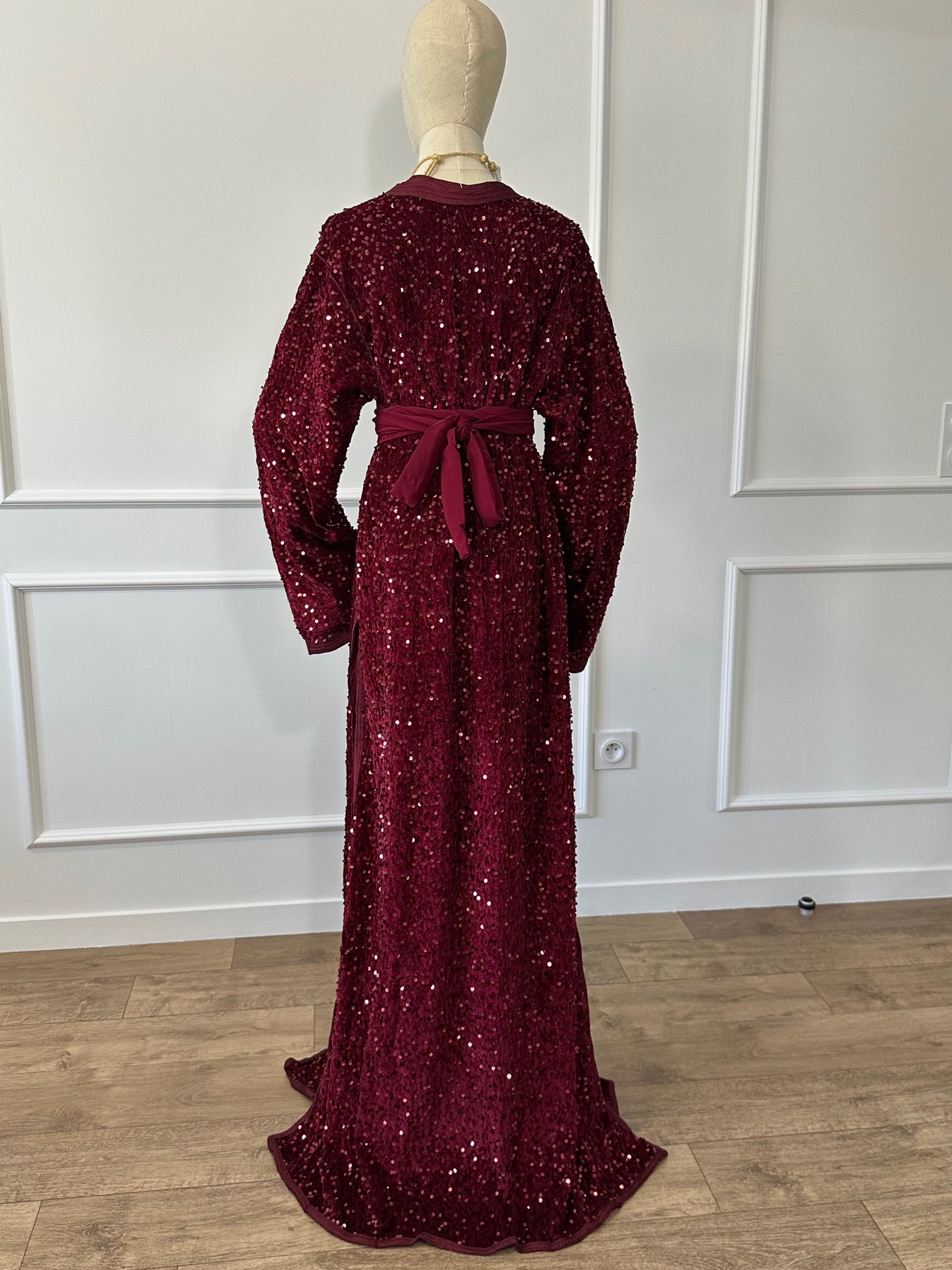 Takchita SEQUIN