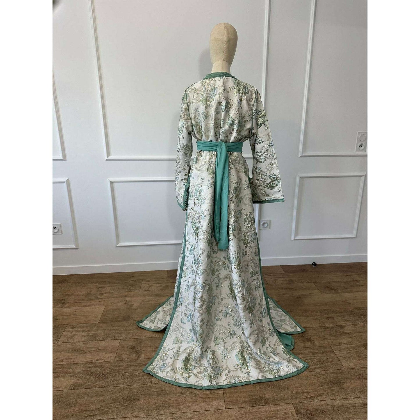 takchita-brocard-bleu-clair-34492731