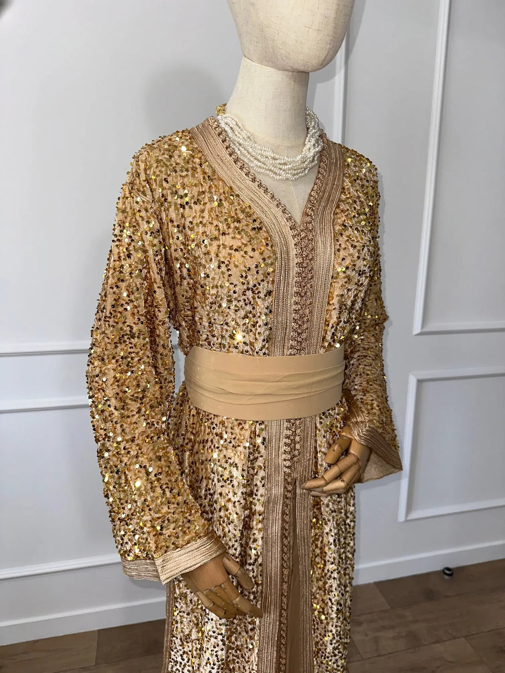 Takchita SEQUIN MANIRA Boutique