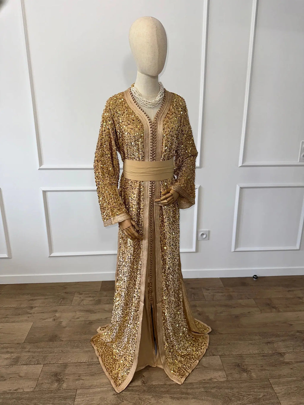 Takchita SEQUIN MANIRA Boutique